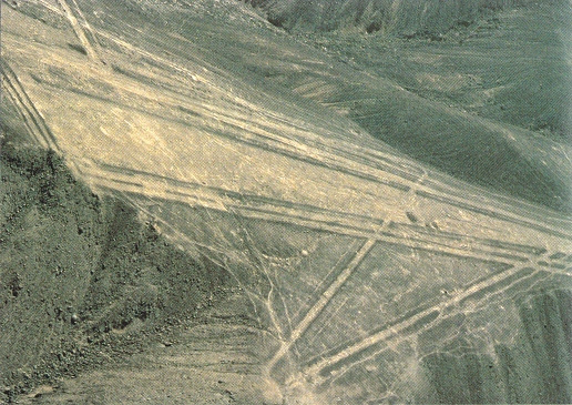 Pisten von Palpa, eine
                    Piste mit Treppenstufen am Anfang (01)