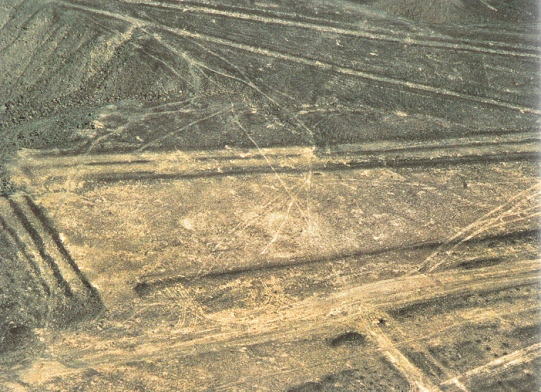 Pisten von Palpa, eine
                    Piste mit Treppenstufen am Anfang (02)