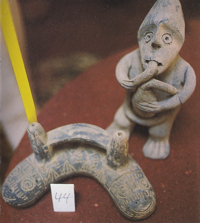 Ica-Museum, Figur eines
                              Dudelsackspielers