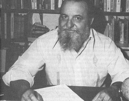 Profesor Ram�n de Aguilar, m�dico
              jefe en Panam�
