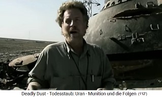 Dr. Tedd Weyman muestra un
                                  disparo de tanque de misil nuclear de
                                  la OTAN ("municin de
                                  uranio"), donde 20,000 veces la
                                  radiacin se puede medir que normal