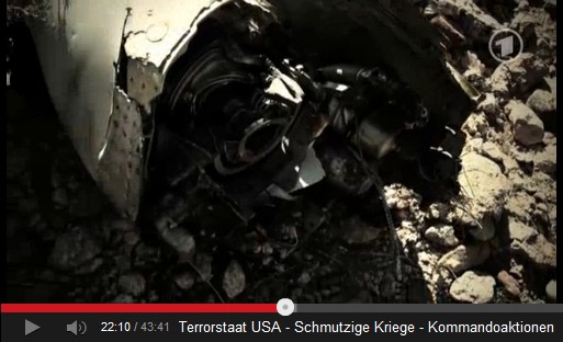 �berrest einer "US"-Rakete in Al
                    Madschala / Al Majalah in Jemen 03, das Geh�use mit
                    Antriebsmotor