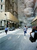 WTC ca�da de la
                          torre sur, fuga de la nube de polvo 1