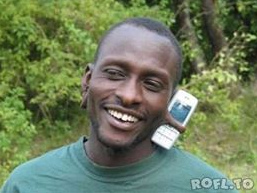 Telefon-Handy im Ohrl�ppchen
