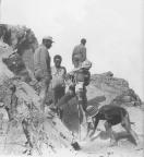 Eritrea retreat area: Bunker
                            constructioning against the bombings