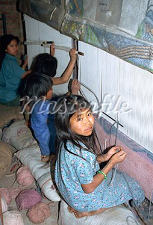 Nepal, Bhaktapur, girls in a carpet factory