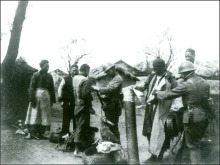 China 1937-1945: Japanische
                          Leibesvisitationen an der Landbev�lkerung