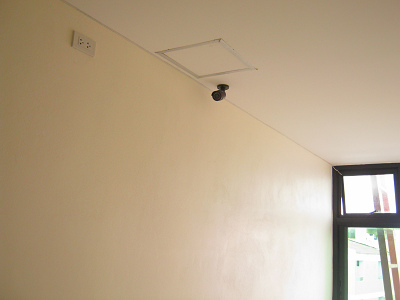 Hotel Maple
                                Mansion, neu installierte
                                �berwachungskameras, 31. August 2014