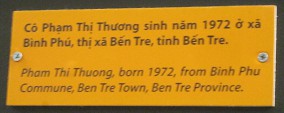 Agent-Orange-Opfer Pham Thi Thuong, Text: Pham Thi Thuong, geboren 1972, aus der Gemeinde Binh Phu, Stadt Ben Tre, Provinz Ben Tre Agent-Orange-Opfer Pham Thi Thuong, Text: Pham Thi Thuong, geboren 1972, aus der Gemeinde Binh Phu, Stadt Ben Tre, Provinz Ben Tre