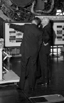 28 Sep 1960: Wernher von Braun with
                          president Eisenhower at the inspection of a
                          rocket after a speech in the Marshall Space
                          Flight Center.