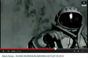 Alexej Leonow mit Raumanzug beim ersten
                Atmosph�renspaziergang der Welt 1965