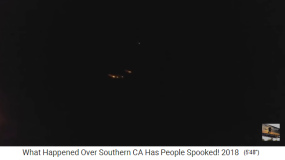 1.9.2018: UFO mit oranger
                      Lichterreihe �ber San Diego 09