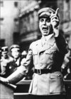 Goebbels, Propagandaminister des
                            Dritten Reichs (1933-1945), hier mit
                            erhobenem Zeigefinger. Goebbels war nicht
                            der einzige Propagandaminister, der die
                            Wahrheit konsequent verdrehte. England, die
                            "USA", Frankreich, Polen und
                            Russland hatten auch ihre
                            "Propagandaminister"...