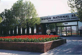 Suitland, Maryland, Nationalarchiv der
                        kriminellen "USA"