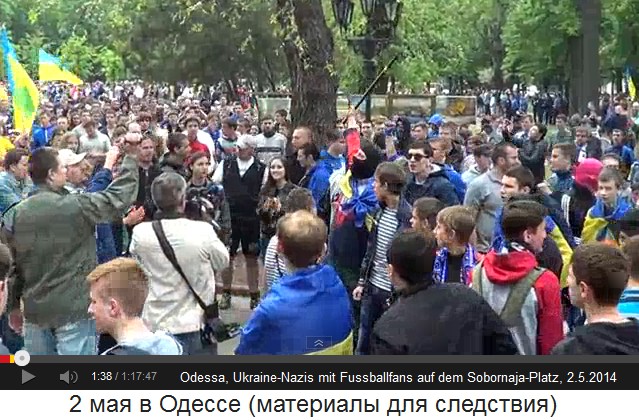 Sobornaja-Platz in Odessa am 2. Mai 2014,
                        Aufhetzung mit Nazi-Fhrer 03
