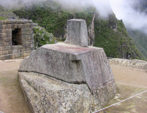 Sonnenstein in Machu Picchu bei Cusco in
                          Peru
