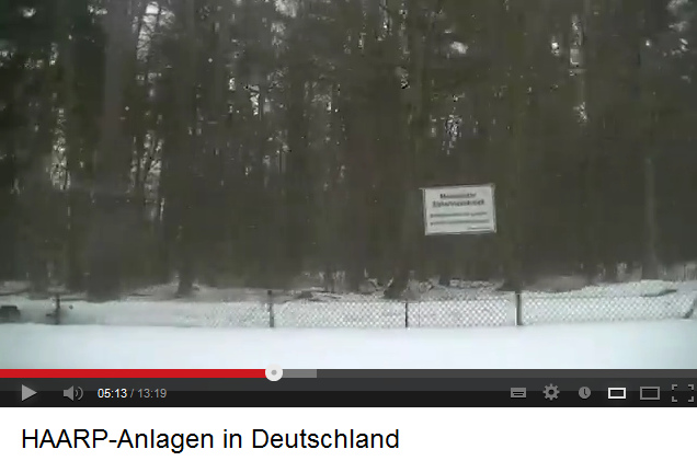 Schild am Zaun: Milit�risches
                                  Sperrgebiet. Vorsicht
                                  Schusswaffengebrauch