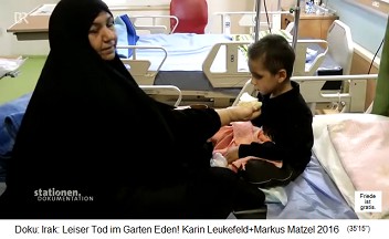 Basra (Irak): Im neuen Kinderkrankenhaus f�r Krebskinder wird ein Kind gef�ttert