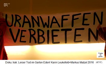 Ärzte gegen Atomkrieg, Transparent "Uranwaffen verbieten" Ärzte gegen Atomkrieg, Transparent "Uranwaffen verbieten"