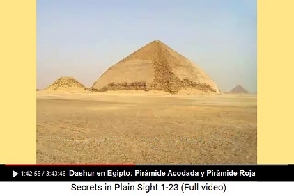 Dashur en Egipto (apr. 20km al sur de
                        Guiza), la Pir�mide Acodada y la Pir�mide Roja
