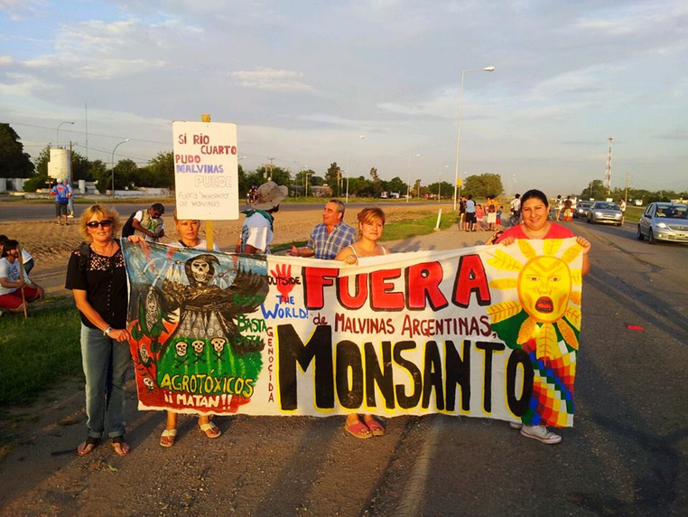 Protestcamp gegen Monsanto in
                            Argentinien bei C�rdoba